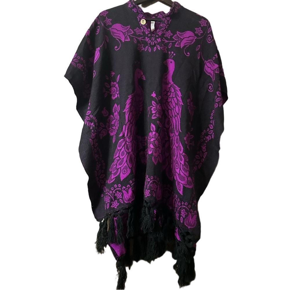 Artesanias San Martin Made in Mexico Purple & Black Women's Poncho Peacocks OS